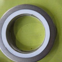 專業(yè)生產(chǎn)金屬纏繞墊片，四氟墊片