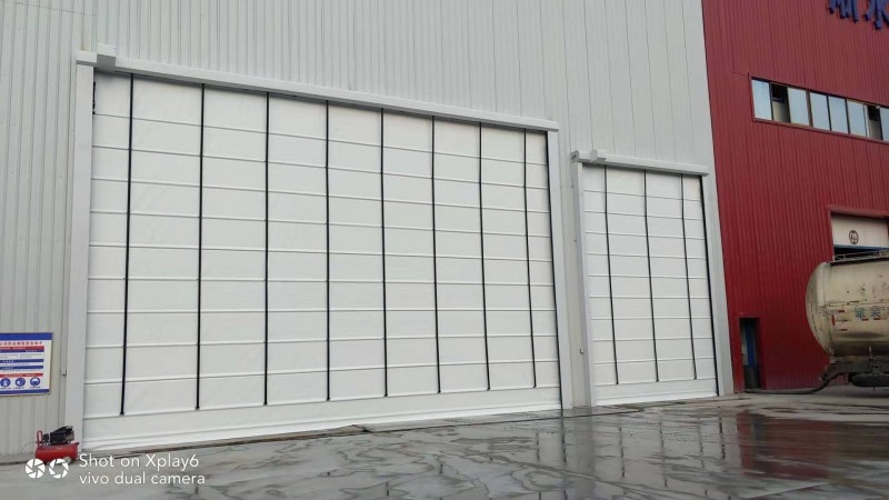 快速堆積門(mén)廠家 堆積門(mén)價(jià)格 天津科曼斯門(mén)業(yè)