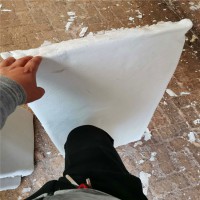 供應(yīng)白色纖維狀硅酸鹽保溫板 ，復(fù)合硅酸鋁鎂防火板