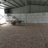 優(yōu)質(zhì)纖維增強硅酸鹽板現(xiàn)貨批發(fā)，A級防火硅酸鹽復(fù)合保溫板